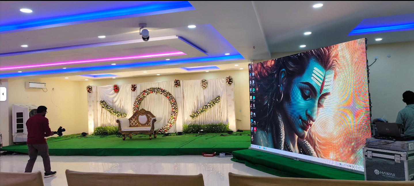 Function Hall Photo 17
